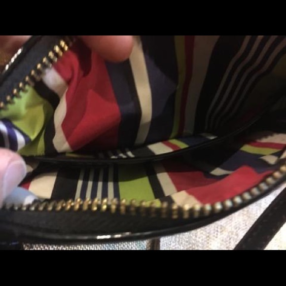 Coach makeup bag - Picture 3 of 3